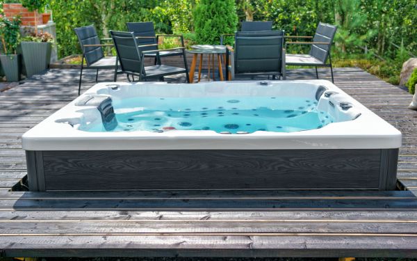 Spa Deck Remodeling in Great Falls